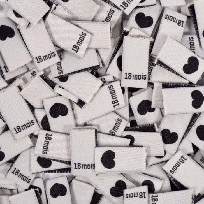 Lot 15 étiquettes tissées ©ikatee Bébé Tailles 3mois au 24mois