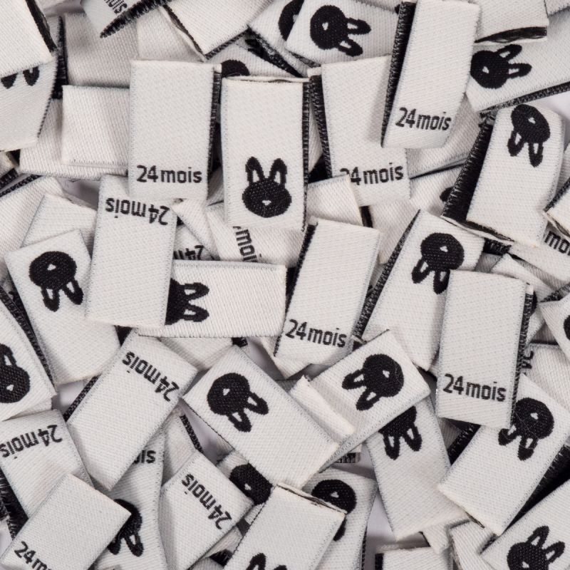 Lot 15 étiquettes tissées ©ikatee Bébé Tailles 3mois au 24mois