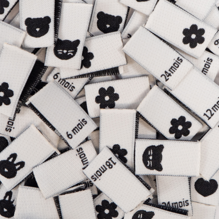 Lot 15 étiquettes tissées ©ikatee Bébé Tailles 3mois au 24mois