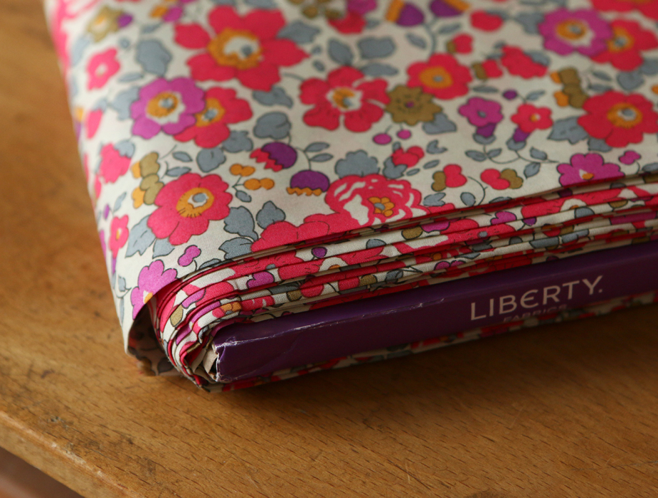 Liberty Tana Lawn® Betsy exclusif Fluo Thé