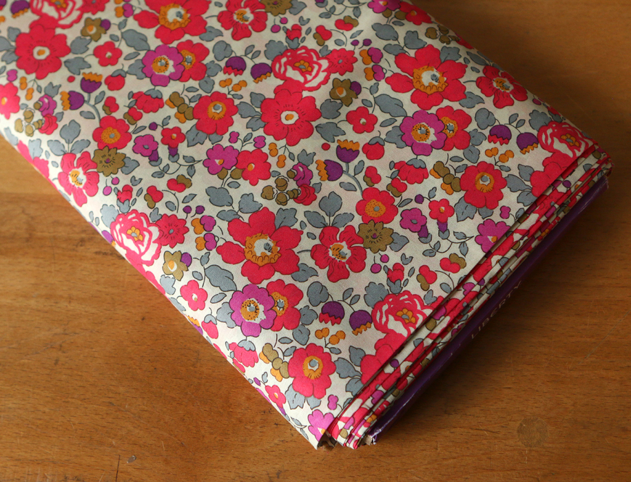 Liberty Tana Lawn® Betsy exclusif Fluo Thé