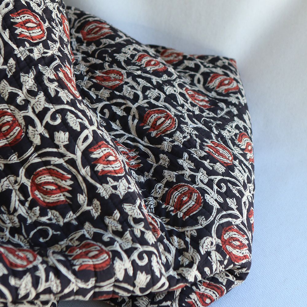 Saira - Tissu indien matelassé double face coton hand block largeur 100cm