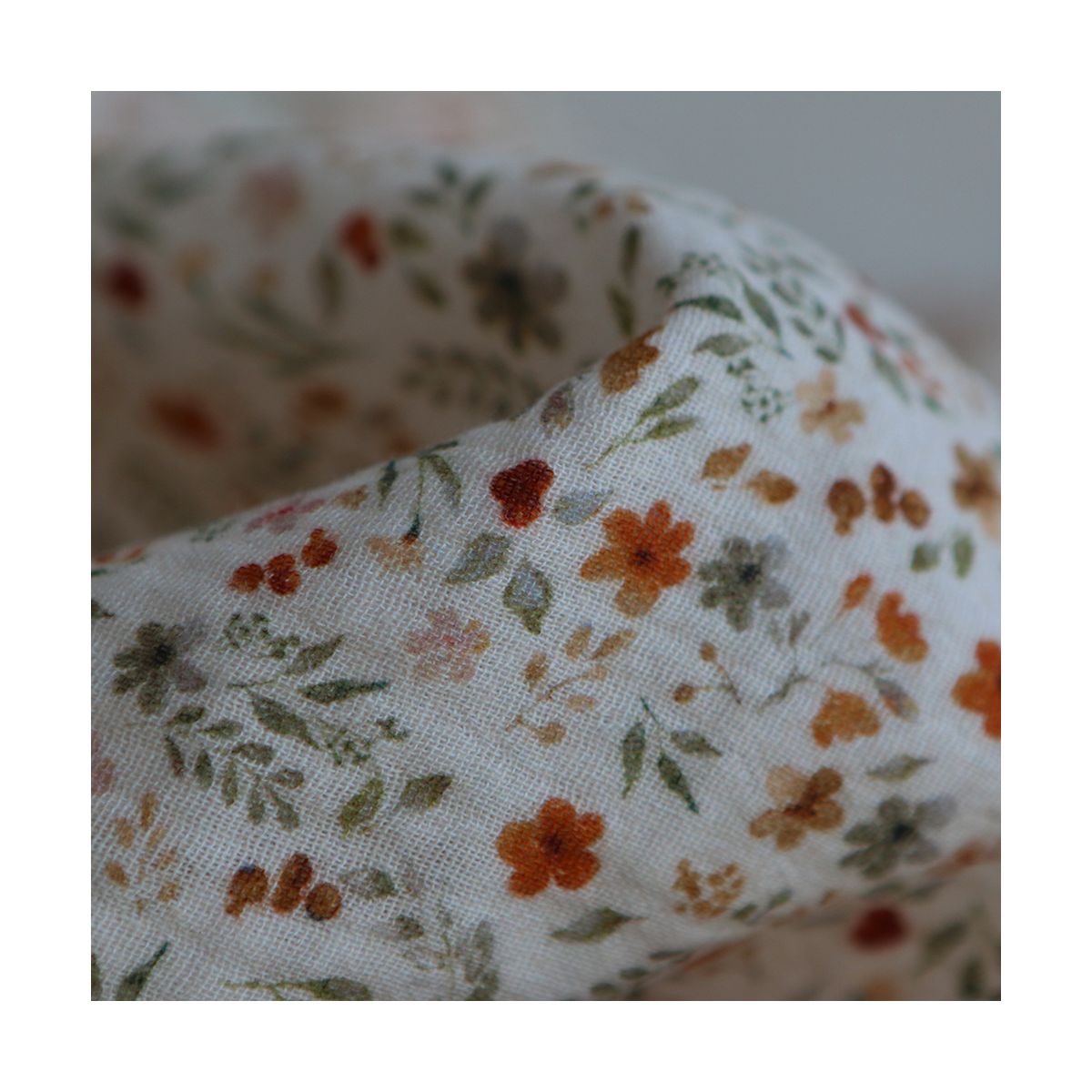 copy of Double gaze de coton imprimés fleuri bleu et orange copy of Double gaze de coton imprimés fleuri bleu et orange