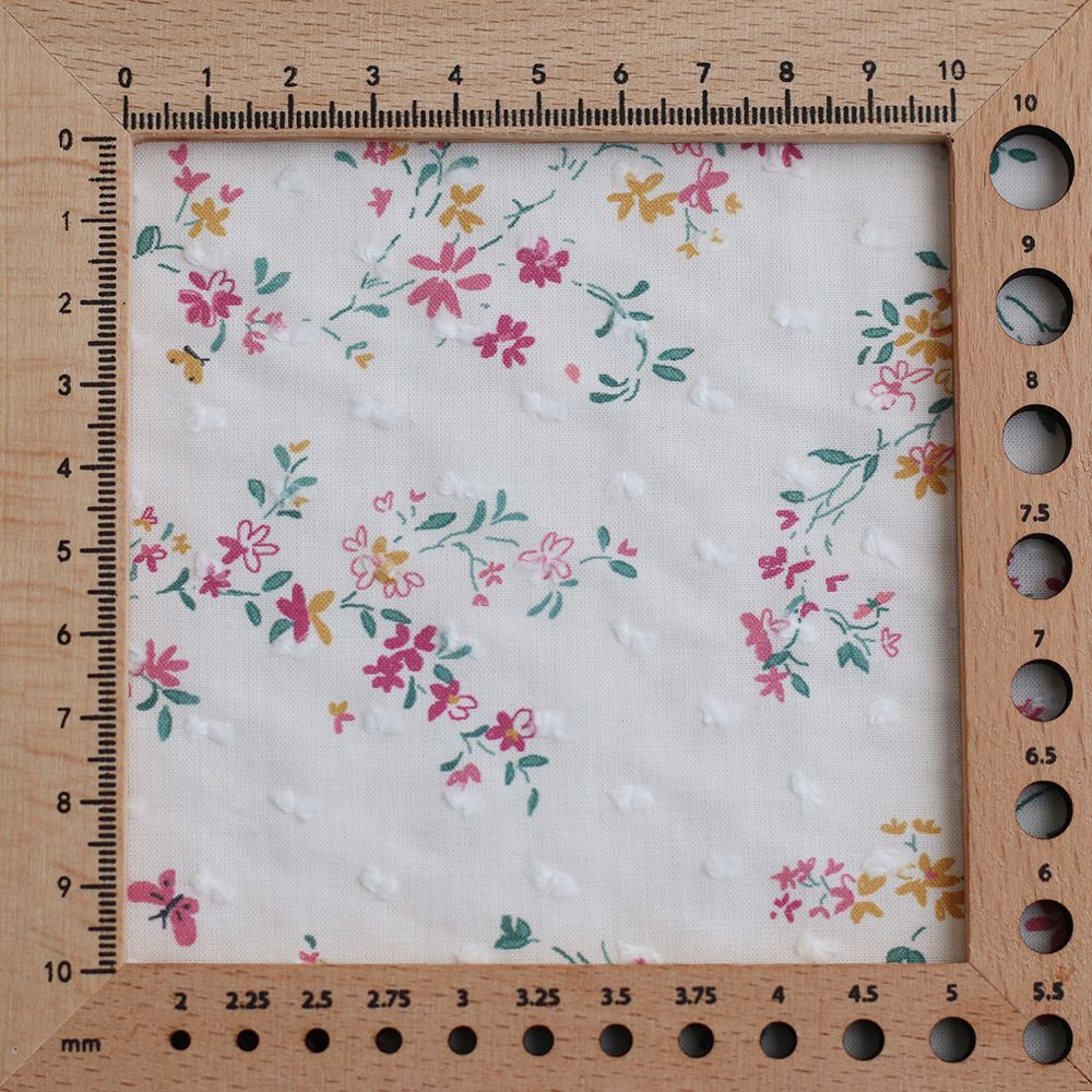 Coline - Plumetis de coton imprimé fleuri menthe et rose Coline - Plumetis de coton imprimé fleuri menthe et rose