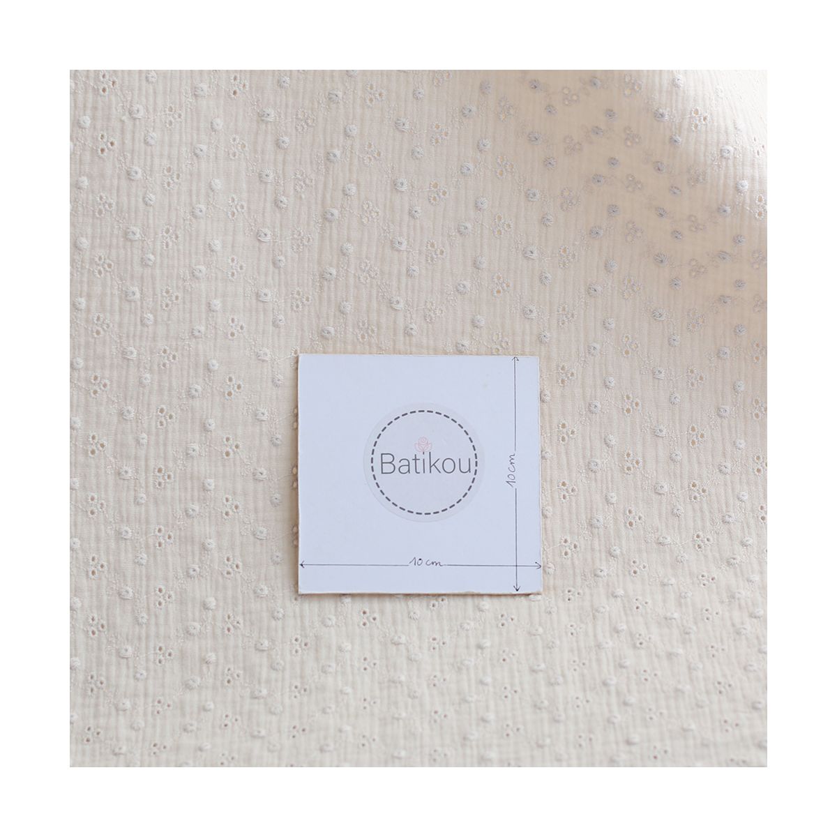 Adèle - Double gaze de coton brodée coloris écru Adèle - Double gaze de coton brodée coloris écru