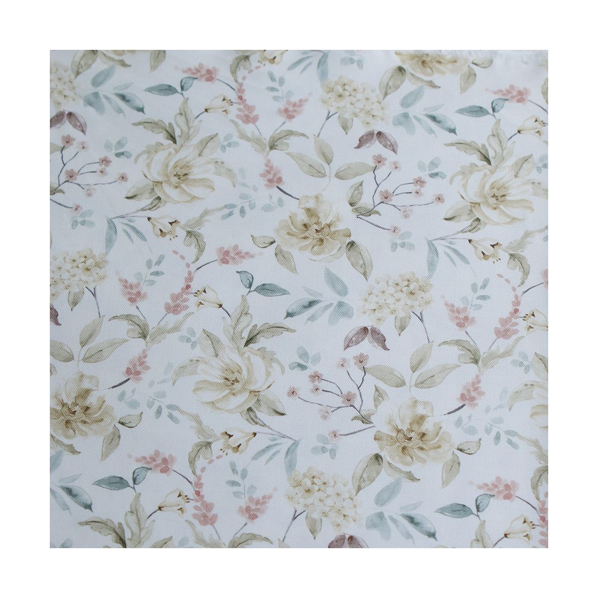 Lyana - Tissu sergé / twill de coton organique imprimé fleuri Lyana - Tissu sergé / twill de coton organique imprimé fleuri