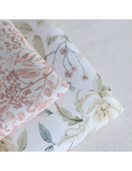 Lyana - Tissu sergé / twill de coton organique imprimé fleuri
