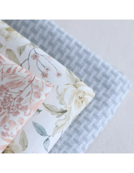 Lyana - Tissu sergé / twill de coton organique imprimé fleuri