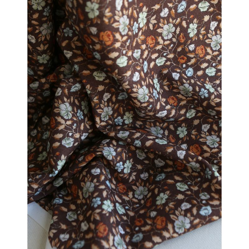 Amelia - Velours milleraies coton organique imprimé fleuri chocolat