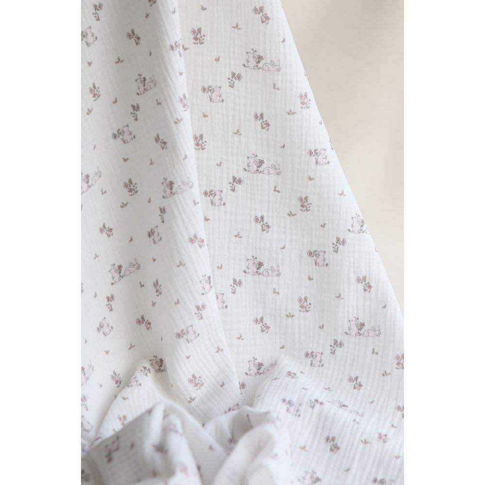 Yuki - Double gaze de coton fond blanc motif petits lapins roses