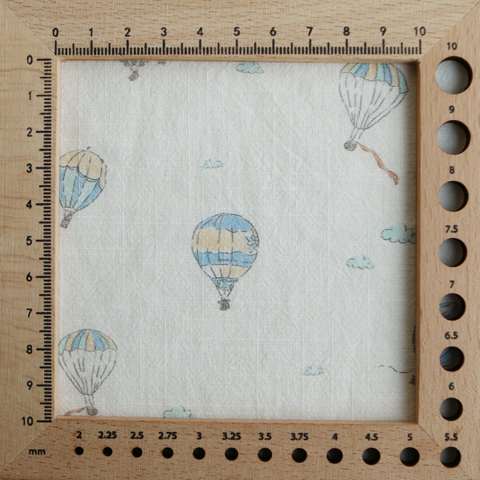 Fergusson - Coton lavé bio coloris vanille motif montgolfière