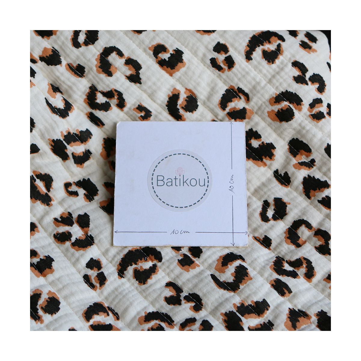 Fauve - Matelassé double gaze de coton motif Graou écru Fauve - Matelassé double gaze de coton motif Graou écru