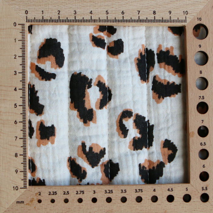 Fauve - Matelassé double gaze de coton motif Graou écru