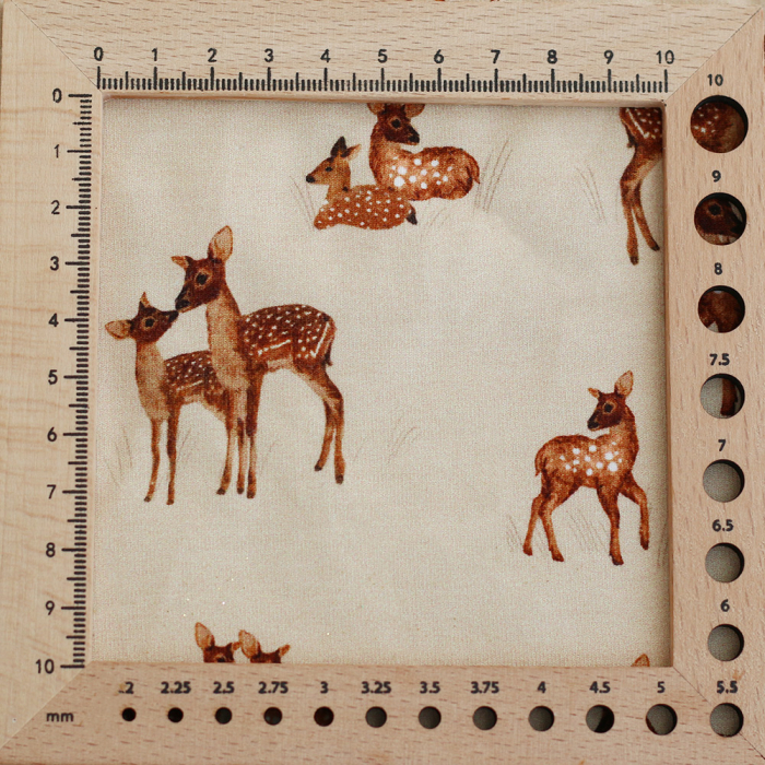 Bichette - Jersey coton à motif biches sur fond beige