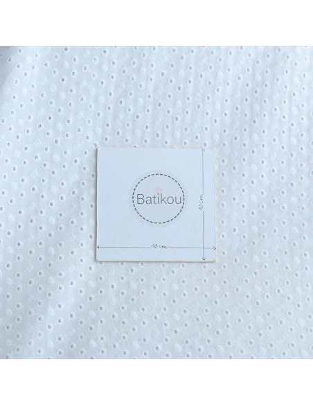 copy of Broderie anglaise coton coloris BLANC