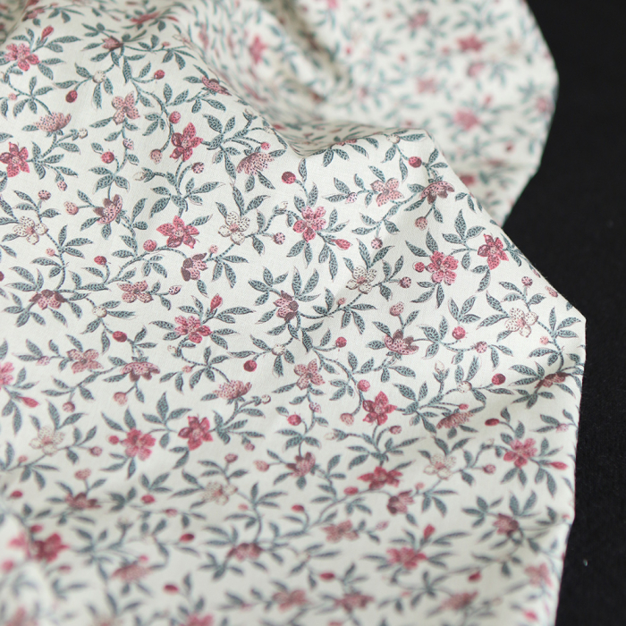 Lexie - Batiste de coton SILKYNE à imprimé fleuri