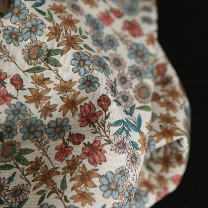 Juliette - Popeline de coton douce BIO imprimé fleurs d'automne