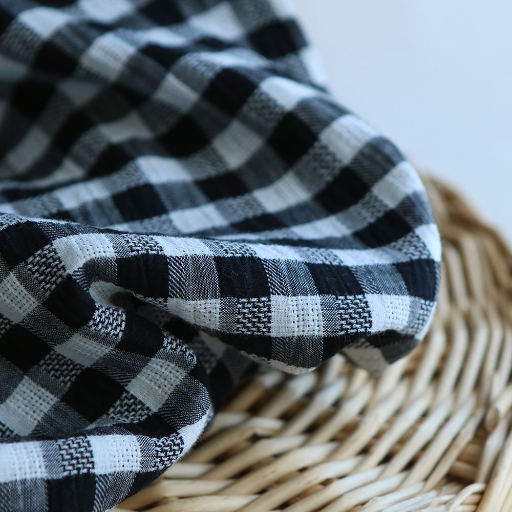 Richard - Seersucker / Coton gaufré texturé vichy noir