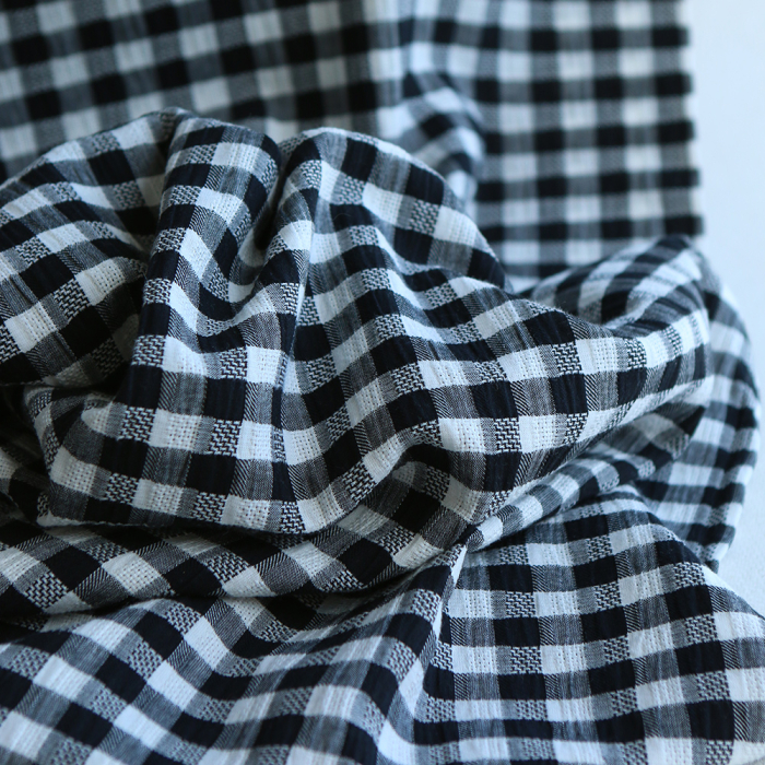 Richard - Seersucker / Coton gaufré texturé vichy noir