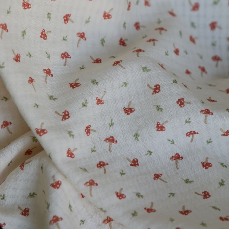 Mario - Seersucker / Coton gaufré doux fond écru champignons