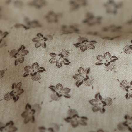 Domitille - Coton gratté doux imprimé fleuri marron fond crème Domitille - Coton gratté doux imprimé fleuri marron fond crème