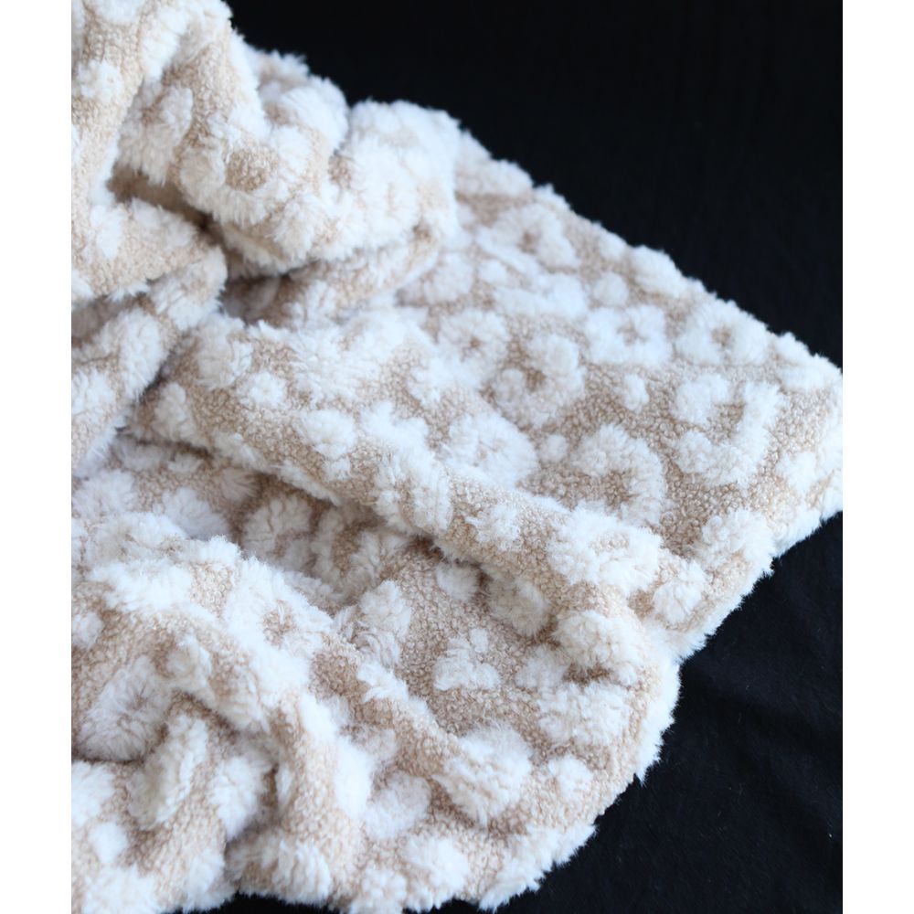 Teddy / moumoute bouclé fond crème relieg Graou écru