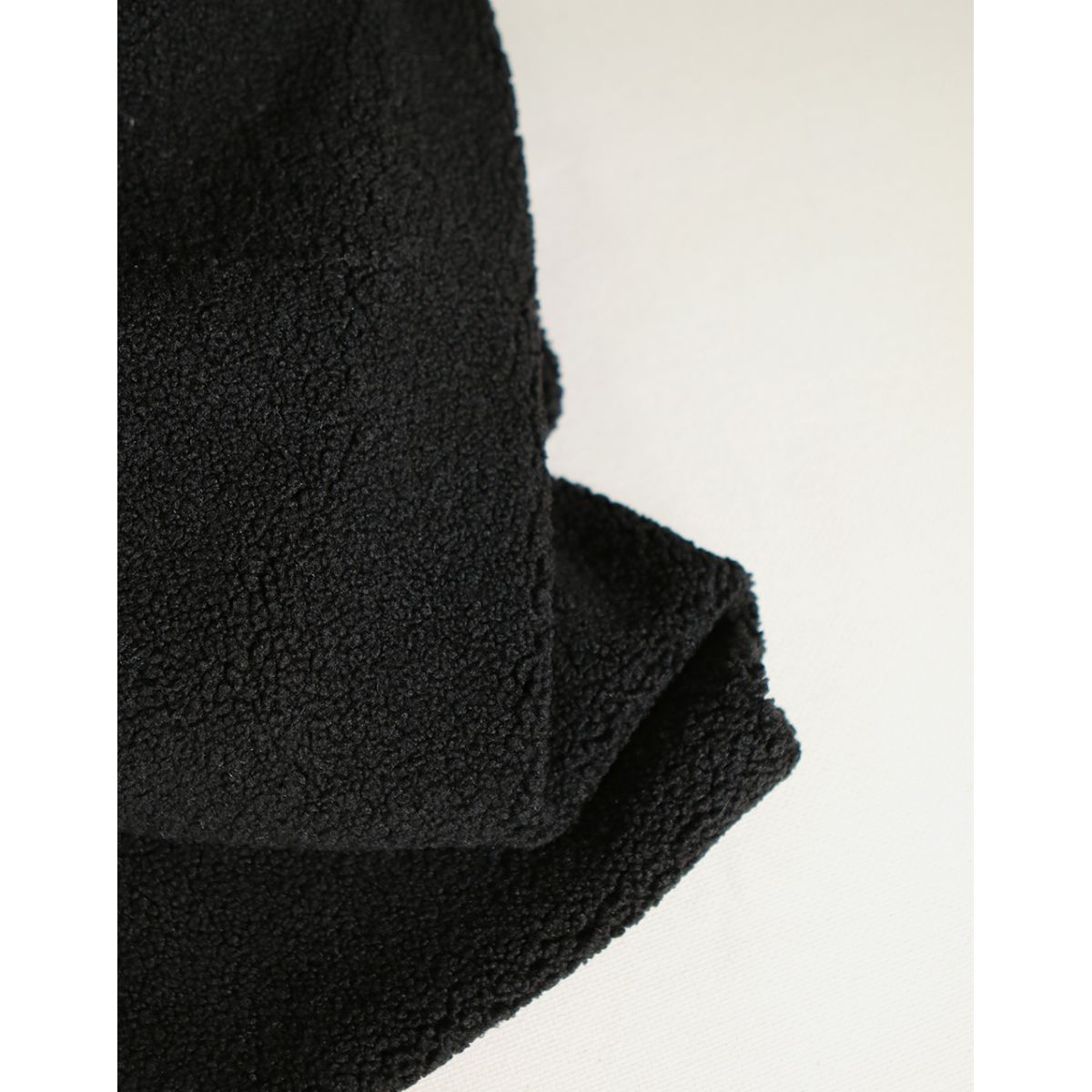 Dolly - Teddy / moumoute sherpa bouclettes noir Dolly - Teddy / moumoute sherpa bouclettes noir