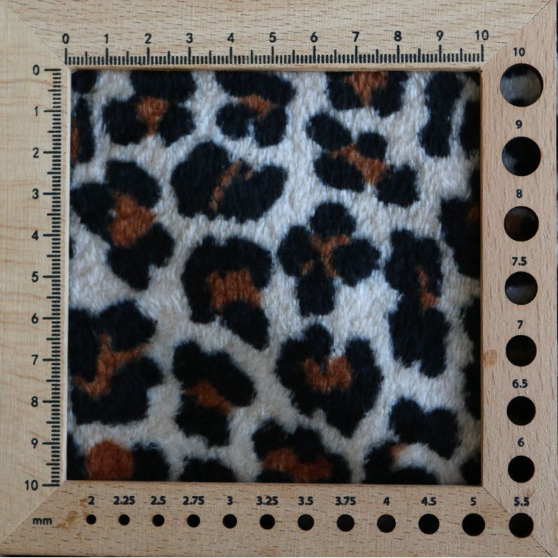 Graou - Polaire double face motif leopard sur fond beige