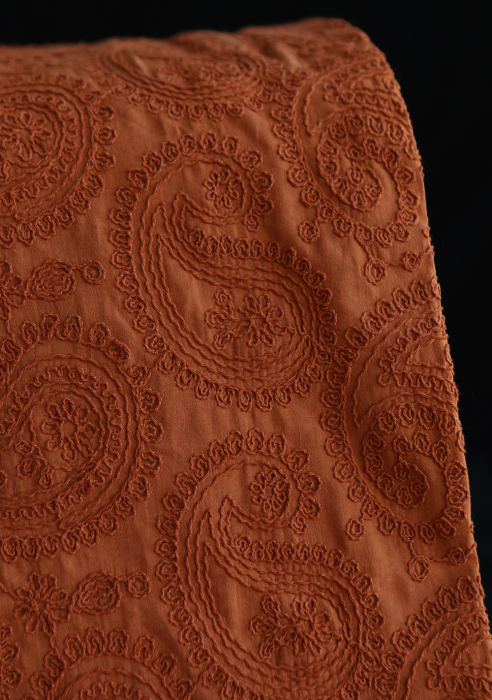 Amanda - Voile de coton brodé coloris roux caramel