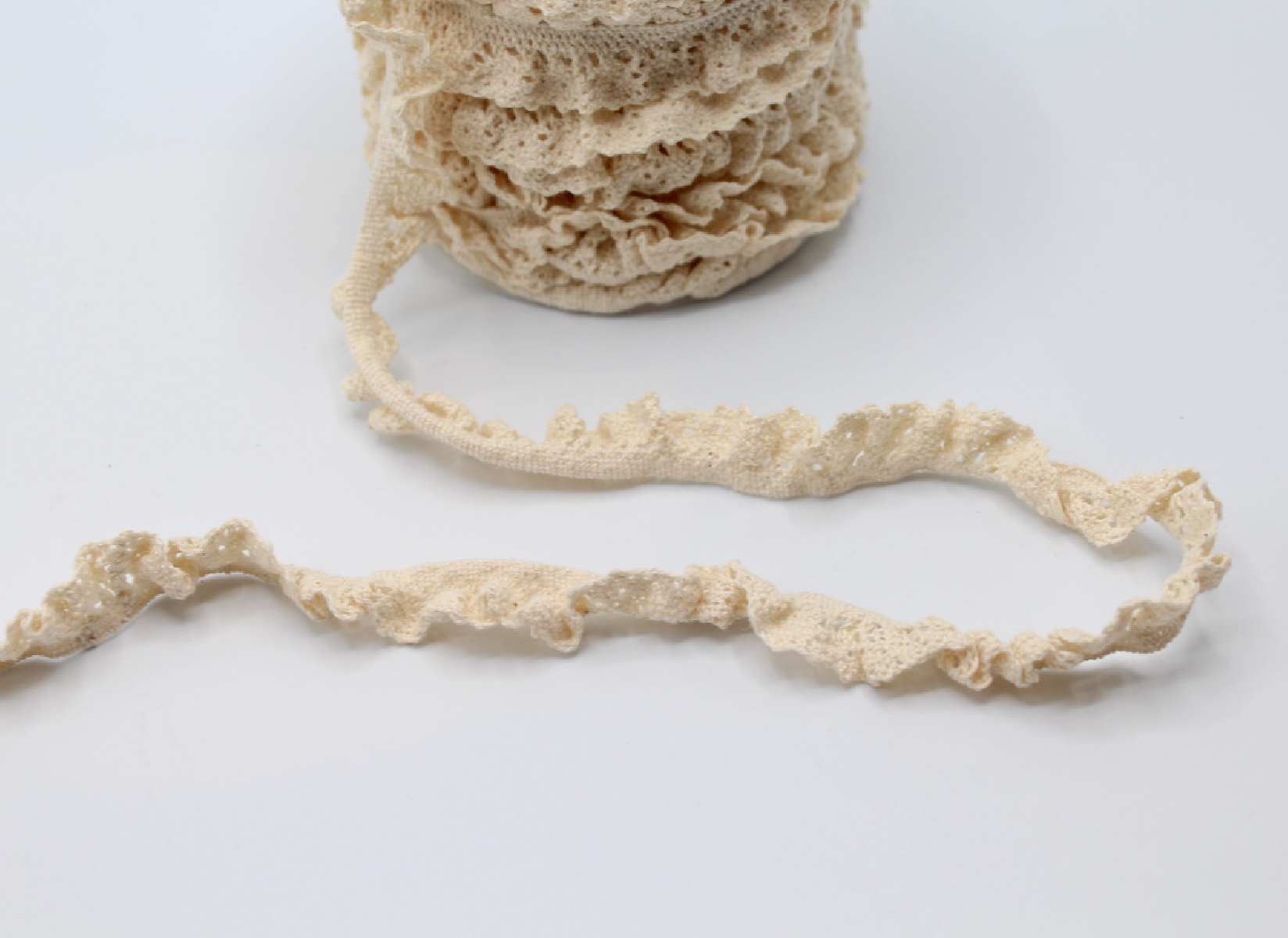 Galon coton crocheté élastique  15mm x 1m ecru