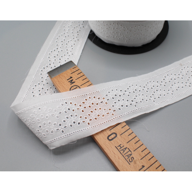 Galon coton broderie entredeux anglaise brodé 57mm x 1m
