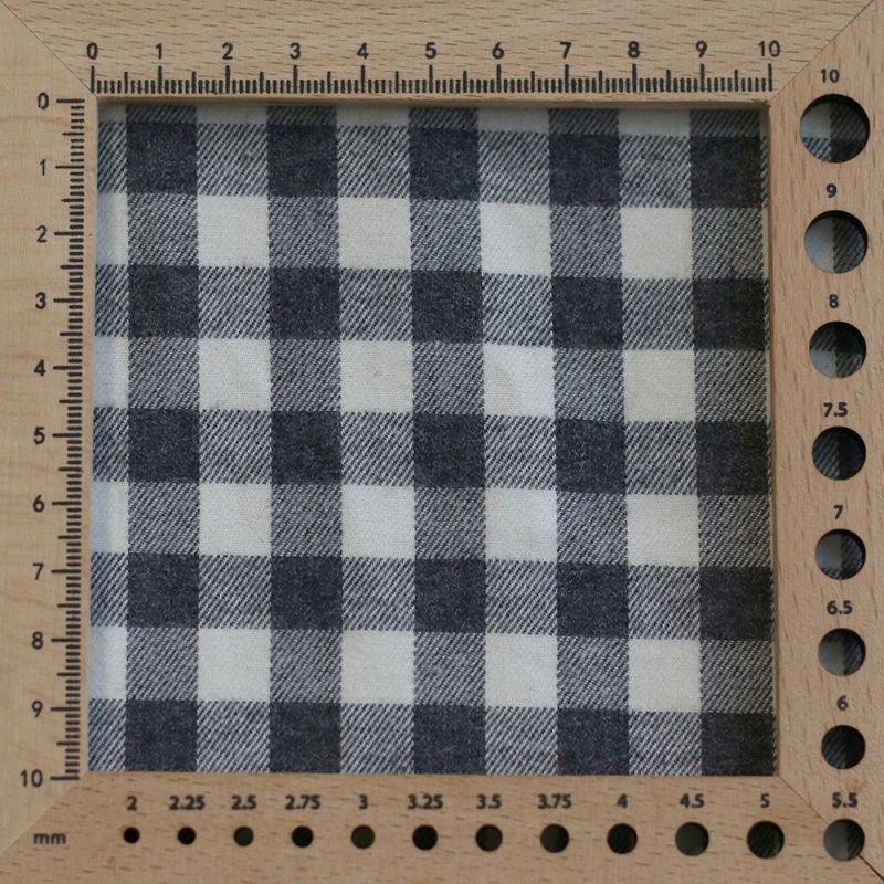 Charles - Coton gratté organique vichy écru et gris Charles - Coton gratté organique vichy écru et gris