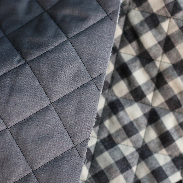 Tissu matelassé Charles coton gratté organique vichy écru et gris