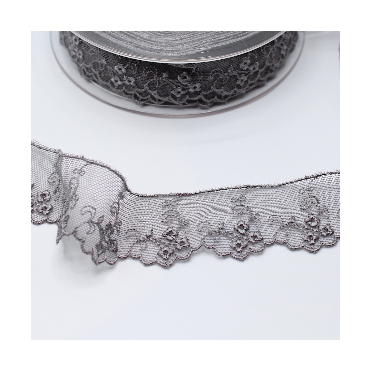 Galon dentelle tulle brodé 30mm x 1m