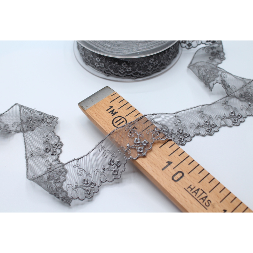 Galon dentelle tulle brodé 30mm x 1m