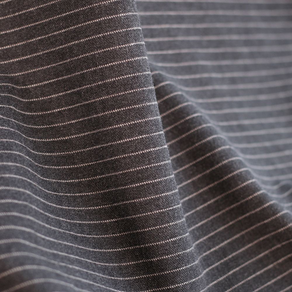 Tissu sergé de coton gratté organique rayures tissées anthracite