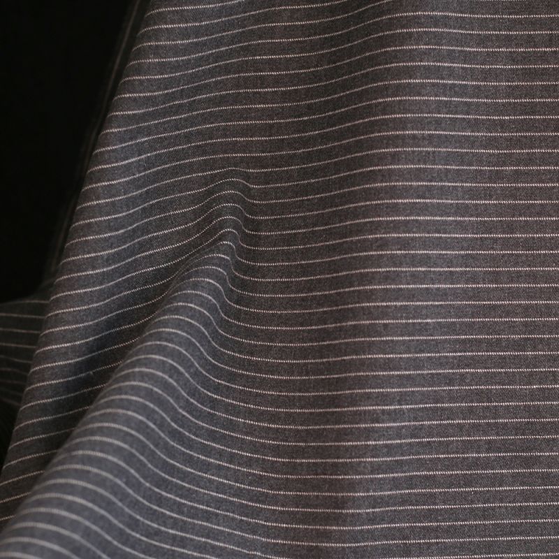 Tissu sergé de coton gratté organique rayures tissées anthracite