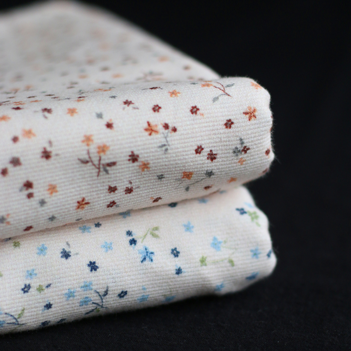 Leo - Piqué fin de coton organique duveteux imprimé bleu