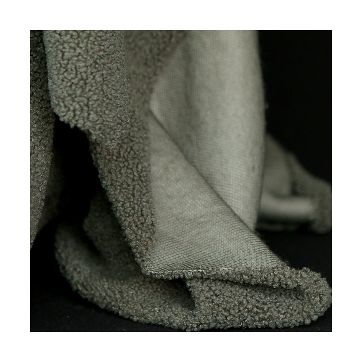 Dolly - Teddy / moumoute sherpa bouclettes kaki Dolly - Teddy / moumoute sherpa bouclettes kaki