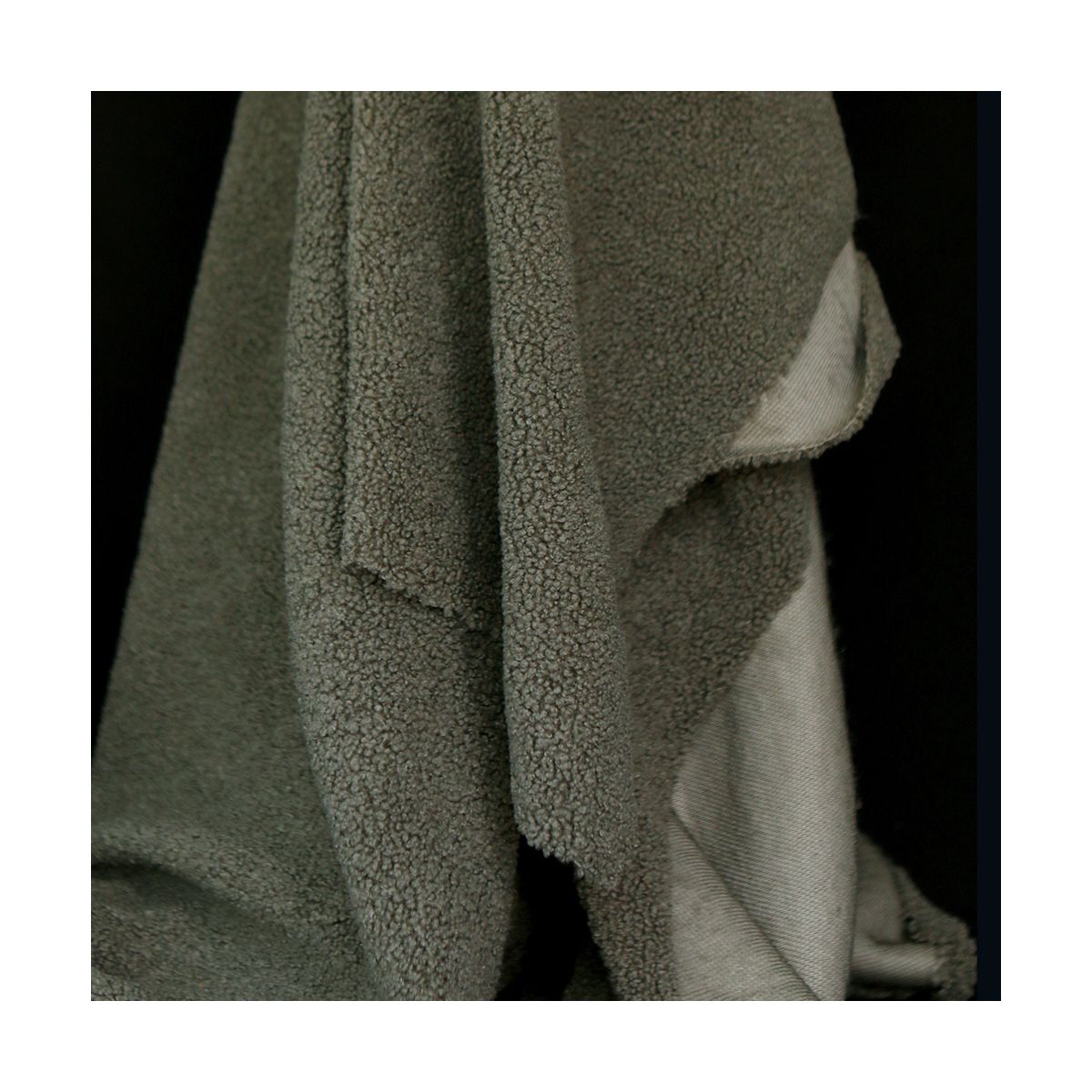 Dolly - Teddy / moumoute sherpa bouclettes kaki Dolly - Teddy / moumoute sherpa bouclettes kaki