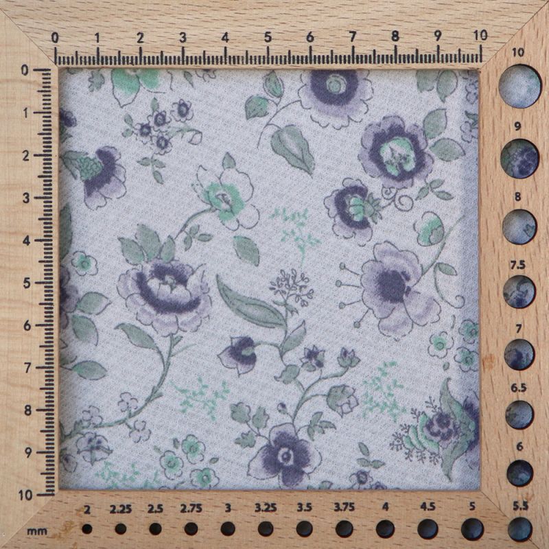 April - Tissu coton piqué léger texturé fleuri gris bleu