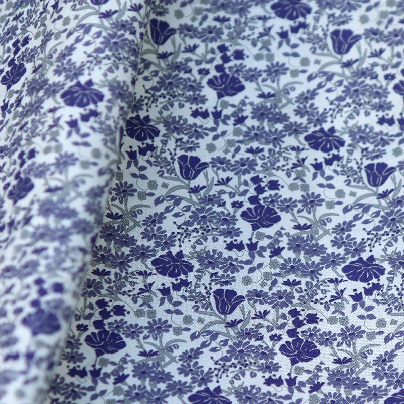 Svetlana - Batiste de coton SILKYNE à imprimé fleuri