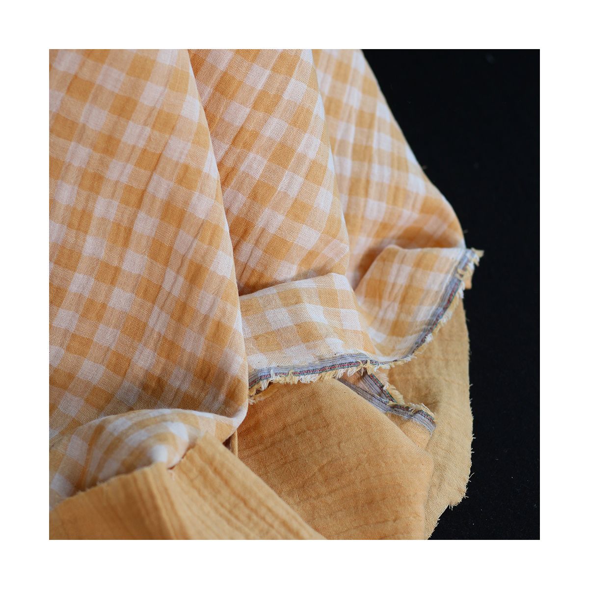 Double gaze de coton réversible vichy jaune blé