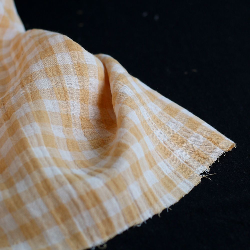 Double gaze de coton réversible vichy jaune blé