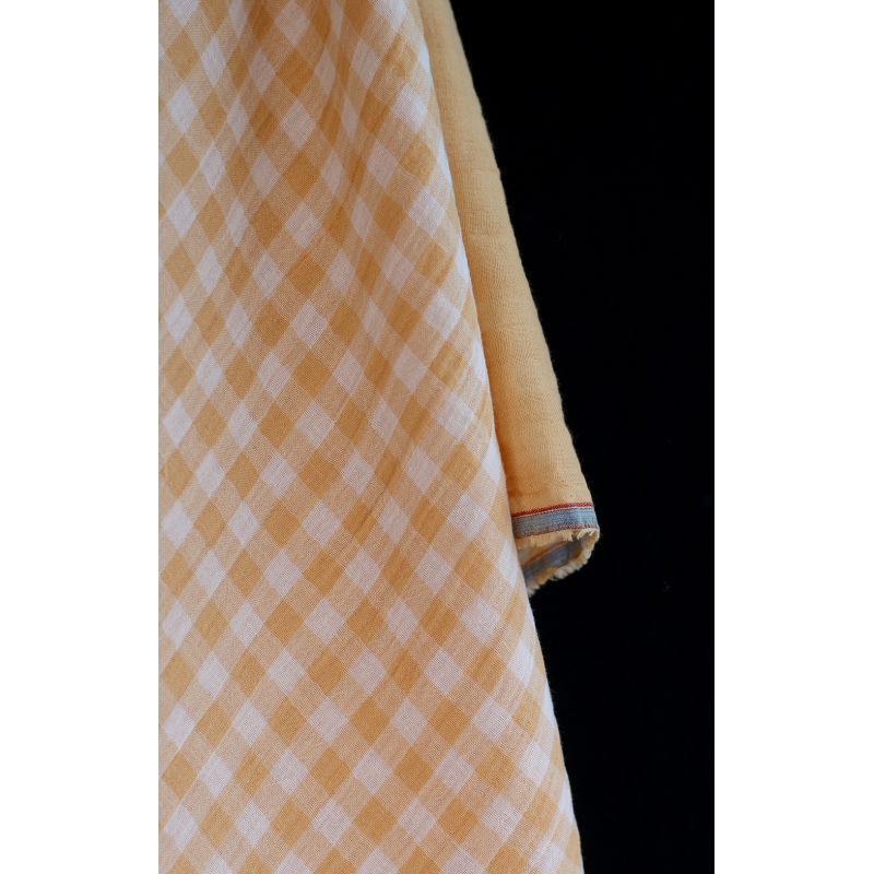 Double gaze de coton réversible vichy jaune blé