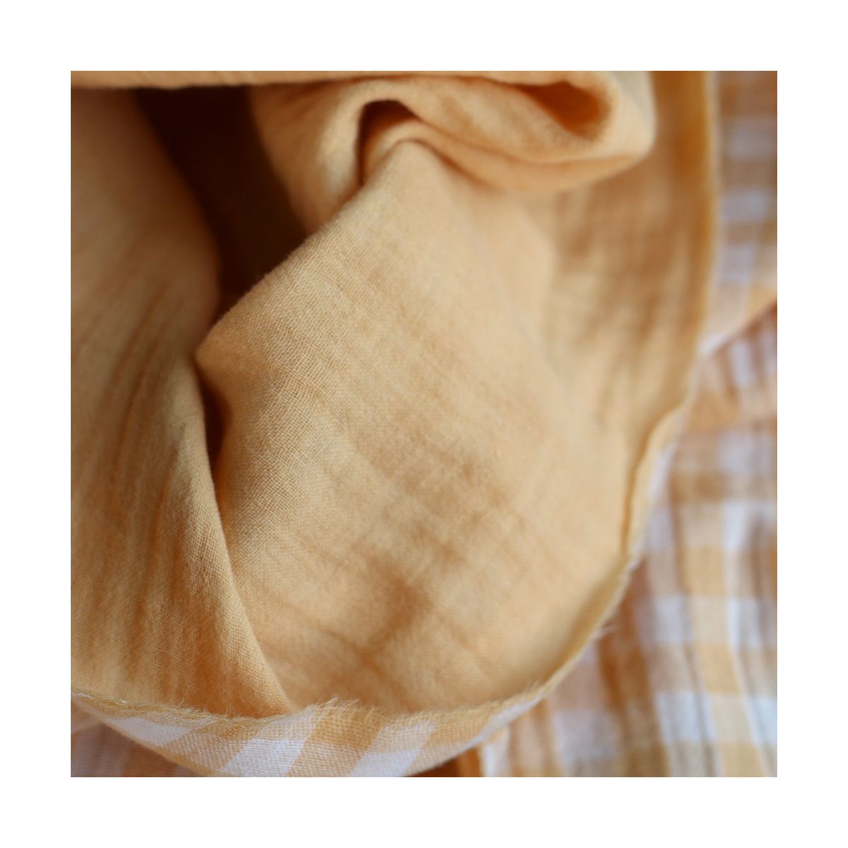 Double gaze de coton réversible vichy jaune blé