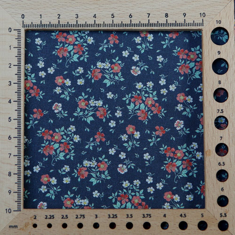 Isaure - Popeline douce coton fleuri bleu marine