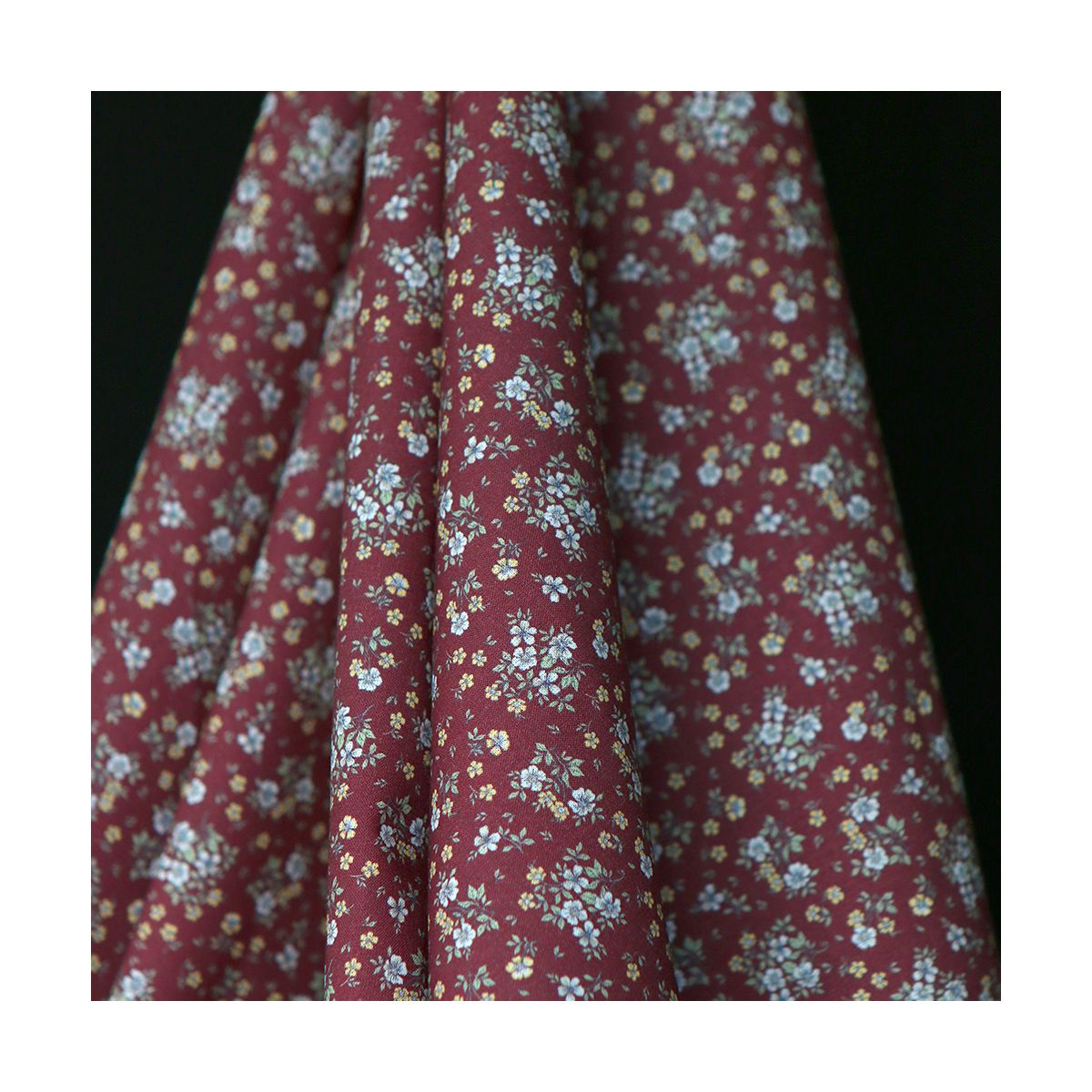 Isaure - Popeline douce coton fleuri bordeaux