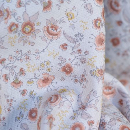 April - Tissu coton piqué léger texturé fleuri rose April - Tissu coton piqué léger texturé fleuri rose