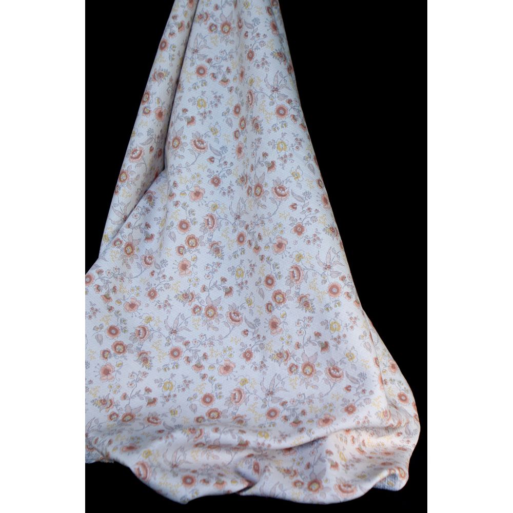 April - Tissu coton piqué léger texturé fleuri rose